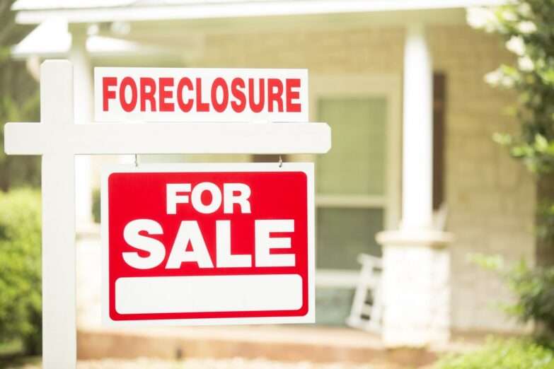Sell Your House Fast When Facing Foreclosure in Aurora